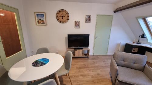 Chartres Apartment | Studio Babylone - Parking & Wifi