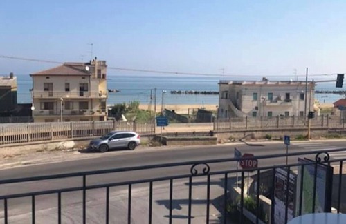 Ortona Apartment | Studio "Balcony with sea view"