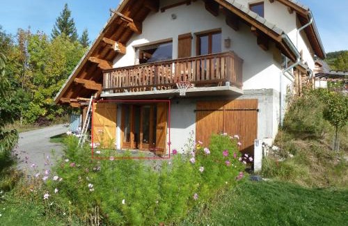 Enchastrayes Apartment | Studio Barcelonnette Ubaye, Provence