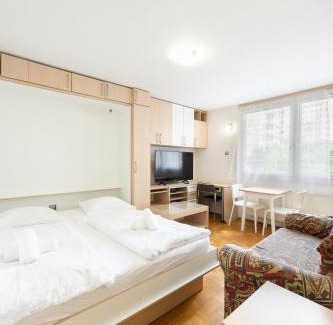 Siska District Apartment | Studio Beni