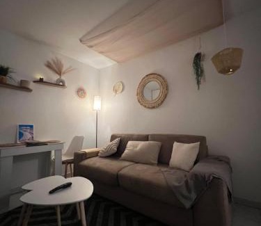 La Madeleine Apartment | Studio Boho Chic - Proche de la mer
