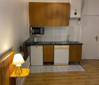Bonne-Nouvelle Apartment | Studio Bonne Nouvelle