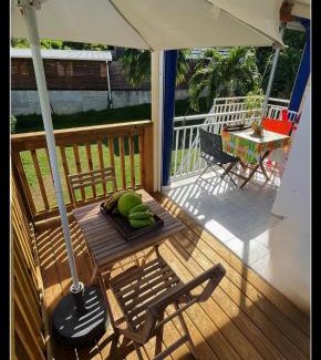 Le Robert Apartment | Studio bord de mer Home Dominik