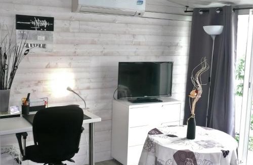 Saint Augustin Apartment | Studio BORDEAUX ST AUGUSTIN