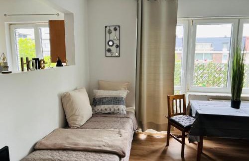 Ganshoren Apartment | Studio Brussels Expo