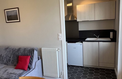 Le Home Apartment | Studio cabin with parking near the beach