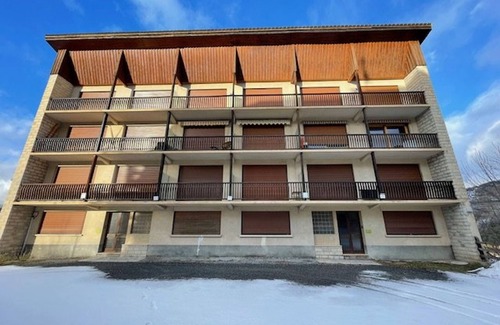 Le Sauze Apartment | Studio cabin in Sauze, near slopes, 4 sleeps