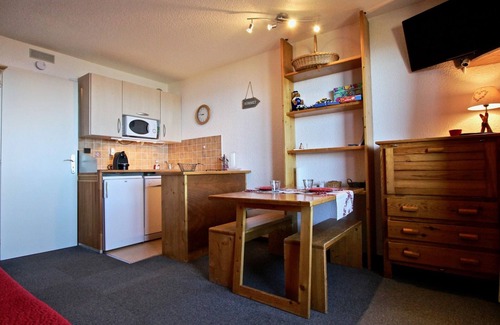 Chamrousse Apartment | Studio cabin with covered parking in Chamrousse