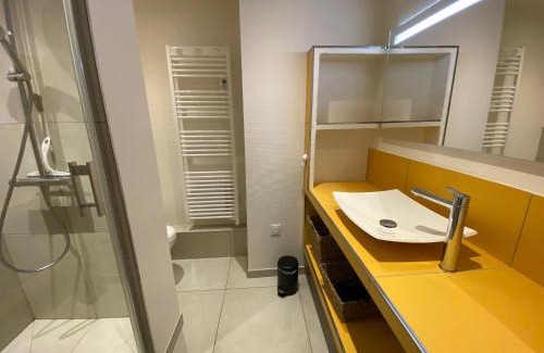 Arcachon Apartment | Studio Cabine à Arcachon avec Parking, WiFi et Accès Direct Plage - FR-1-374-219