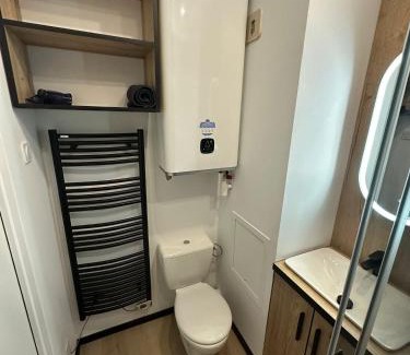 Ax-les-Thermes Apartment | Studio cabine à Bonascre Wi Fi garage privé