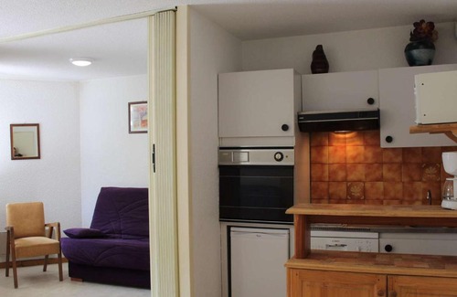 Les Claux Apartment | Studio-cabine+coin nuit 6 pers. à Vars Les Claux, balcon, proche pistes et commerces - FR-1-330B-106