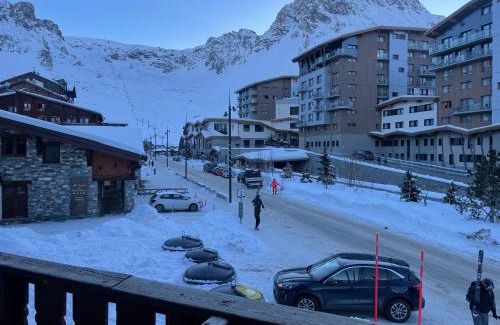 Val Claret Apartment | Studio cabine double balcon Tignes val claret ouvert toute l année