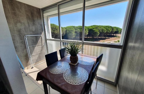 La Petite Motte Apartment | Studio cabine mer et pinède 26m2: 4pers, neuf, cosy