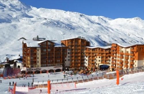 Les Bruyeres Apartment | Studio cabine rénové 4 pers 24m², au pied des pistes, Les Menuires - FR-1-178-183