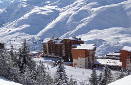 Les Bruyeres Apartment | Studio cabine rénové 4 pers 24m², au pied des pistes, Les Menuires - FR-1-178-183