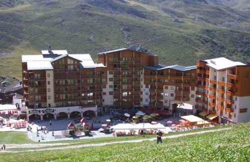 Les Bruyeres Apartment | Studio cabine rénové 4 pers 24m², au pied des pistes, Les Menuires - FR-1-178-183