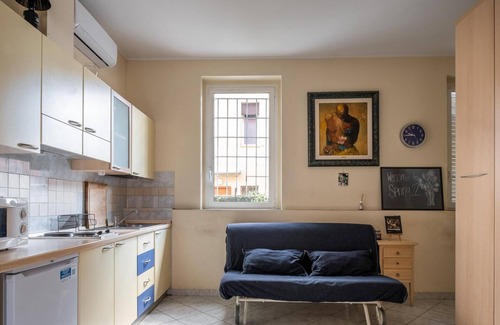 Historic Center Apartment | Studio Calari With Terrace by Wonderful Italy