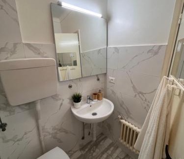 Beaulieu-sur-Mer Apartment | Studio calme à deux pas de la mer avec jardin et parking privé