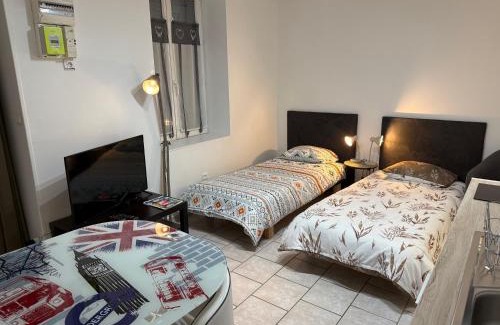 Moirans-en-Montagne Apartment | Studio Capitale du Jouet - Moirans en Montagne 2-4 personnes