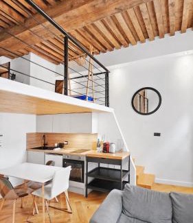 1st Arrondissement Apartment | Studio Capucins
