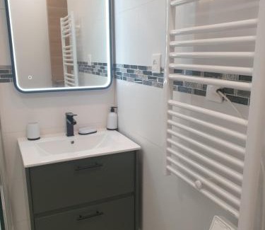 Carnon-Plage Apartment | Studio Carnon bord de plage climatisé