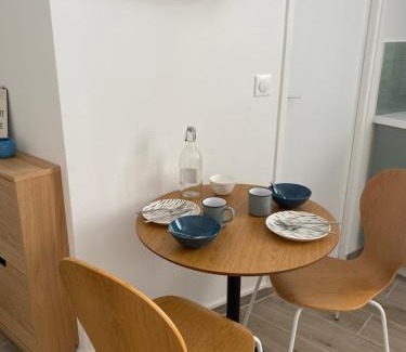 Saint-Germain-en-Laye Apartment | Studio centre ville proche RER A wifi