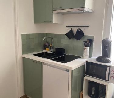 Saint-Germain-en-Laye Apartment | Studio centre ville proche RER A wifi
