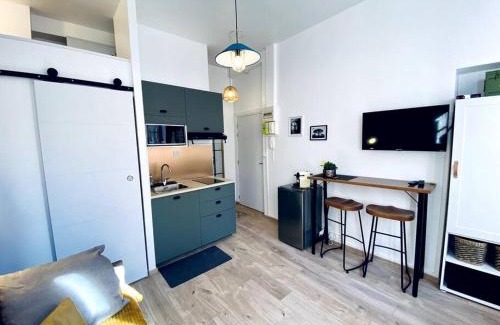 Saint - Aubin - Dupuy Apartment | Studio centre, calme, vrai cocon.