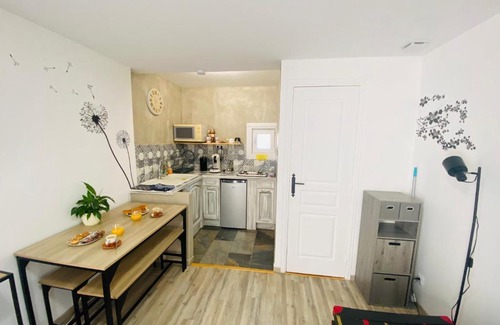 Soligny-la-Trappe Apartment | Studio centre village Soligny la Trappe proche Mortagne au perche -Sanateflo -