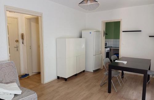 Chaumont Apartment | Studio centre-ville