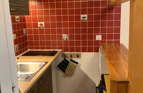 Allos Apartment | Studio Chaleureux et Ensoleillé !