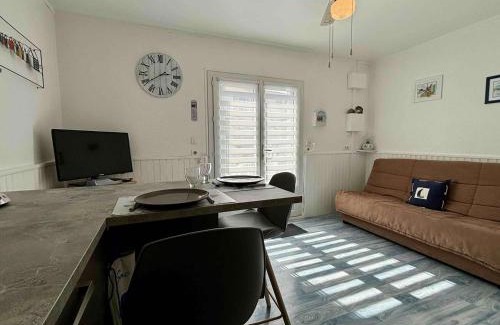La Cotiniere House | Studio charmant à La Cotinière proche plages et commerces, terrasse privée, parking inclus - FR-1-246A-291