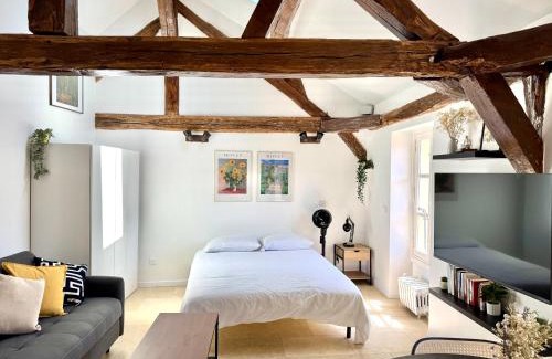 Marly-le-Roi Apartment | Studio Charme et confort 30m2, près de versailles