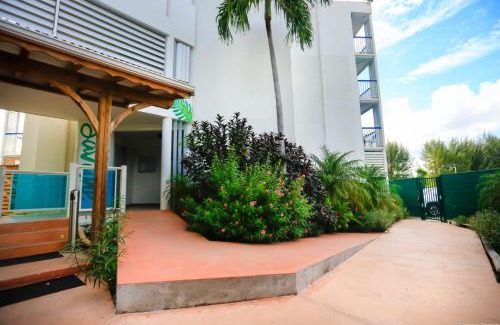 Pointe de la verdure Apartment | Studio CHIC avec son accès plage et sans coupure d'eau