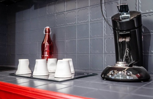 Brive-la-Gaillarde Apartment | ★ Studio chic ★ Fonctionnel ★ Véranda ★