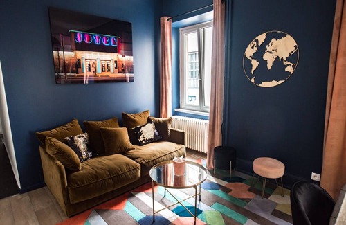 Mulhouse Apartment | Studio-City-Ensuite with Bath-Courtyard view