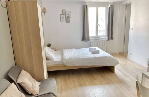 Bourges Apartment | Studio Cocon - Hypercentre - Easy Parking