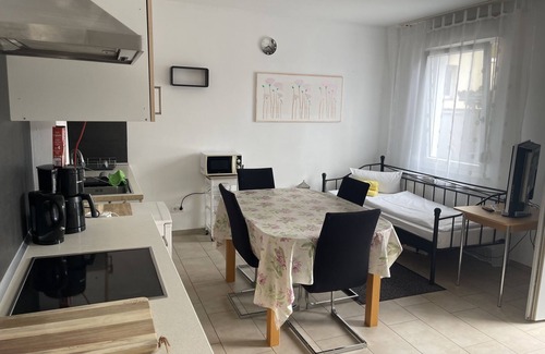 Mitte Apartment | Studio-Comfort-Private Bathroom-Apartment EG