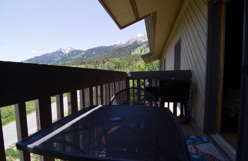 Teton Village Condo | Studio condo located in the heart of Jackson Hole Mountain Resort