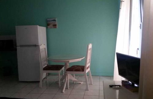 Ocho Rios Apartment | Studio Condo With Wi-fi, Ocho Rios