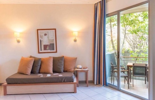 Rouret Apartment | Studio Confortable pour la Famille!
