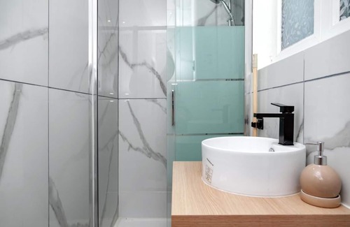 Le Pre-Saint-Gervais Apartment | Studio Cosy, Proche Paris