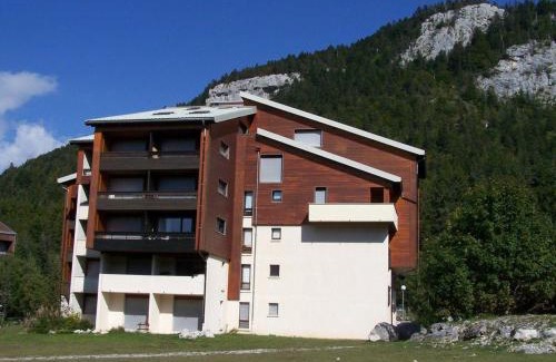 Correncon-en-Vercors Apartment | Studio cosy au pied des pistes, parfait pour famille, avec balcon, proche golf et randonnées - FR-1-515-99