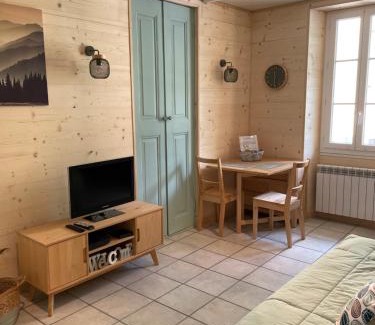 Saint-Martin-Vesubie Apartment | Studio cosy au coeur de Saint Martin Vésubie