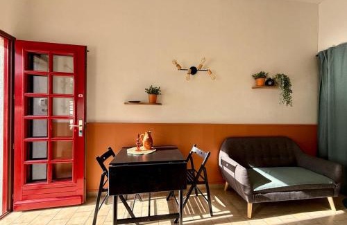 Tours Apartment | Studio cosy avec mezzanine et parking proche centre