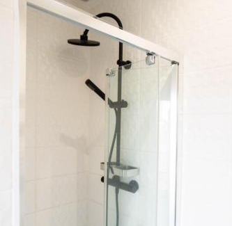 Orleans Apartment | Studio cosy, calme avec cour extérieure, 2e étage