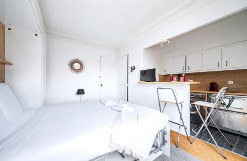 Batignolles Apartment | Studio cosy et équipé Paris 17 - II