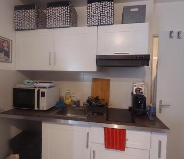 Etampes Apartment | Studio Cosy