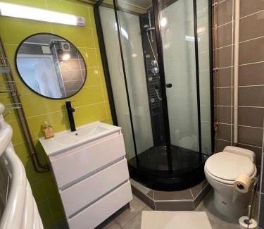 Chateauvert Apartment | Studio Cosy, Proche de la gare, Centre Ville