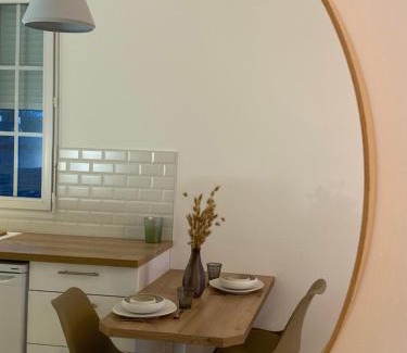 Saint-Serge Apartment | Studio cosy refait à neuf,au calme 5 min du centre